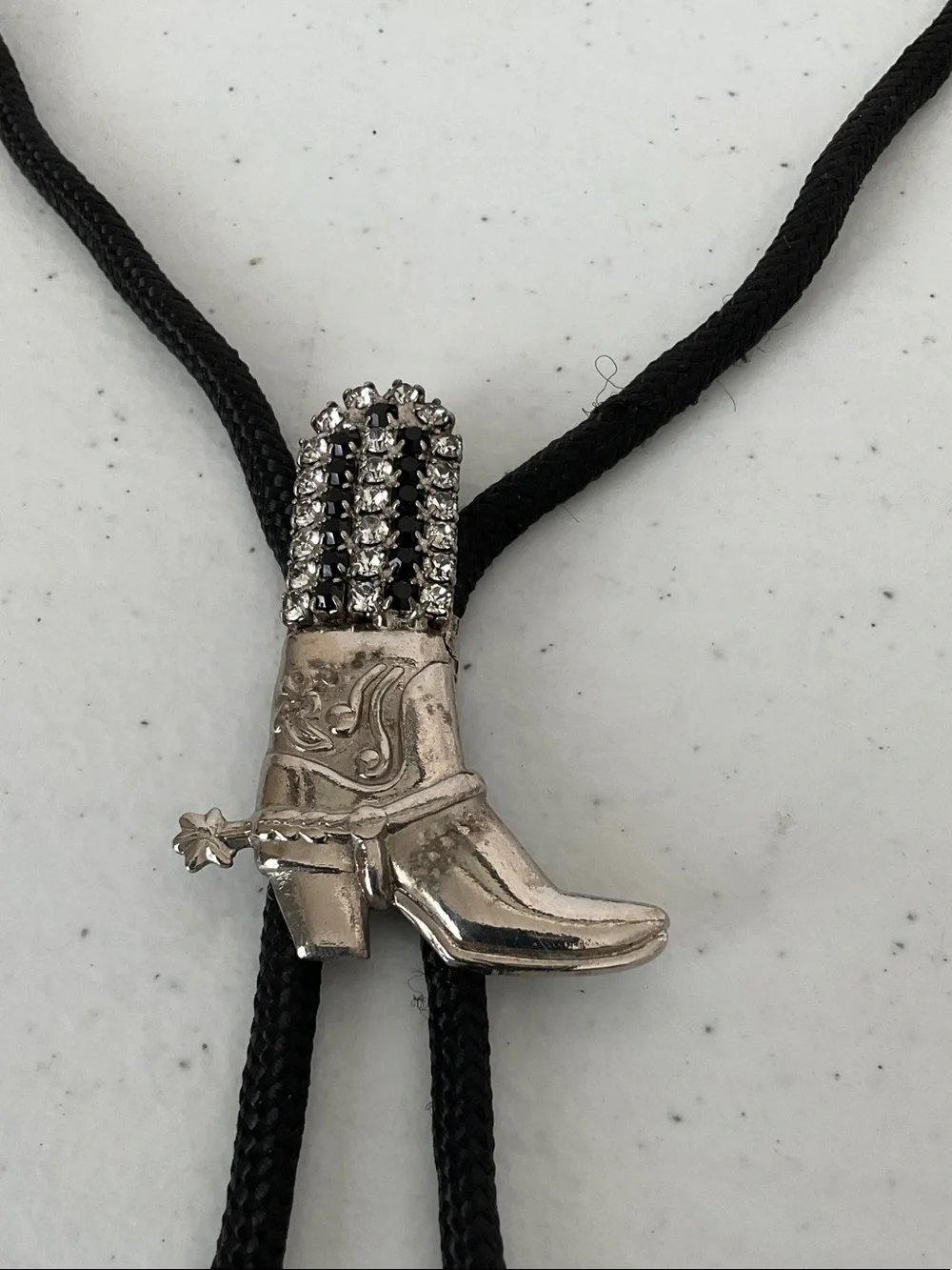 Unbranded classic bolo